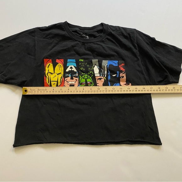 Marvel Heroes Vintage Cropped Black Tee size S - Picture 3 of 5